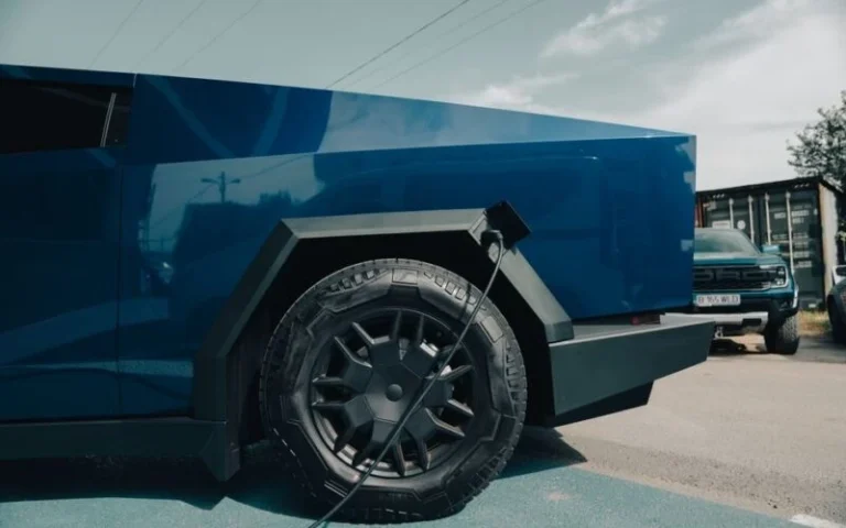 Tesla Semi отримав нову функцію, яка вже є у Hyundai