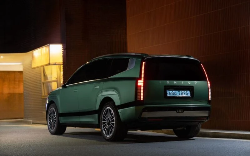 Hyundai готує семимісний електрокар Neira для Індонезії