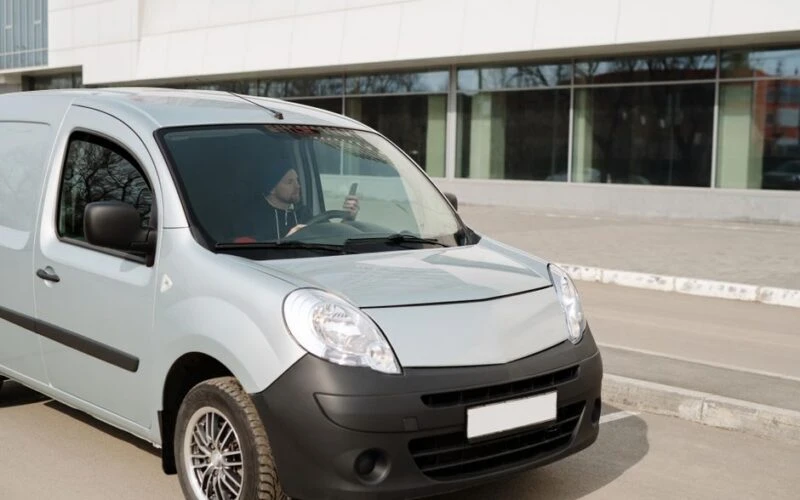 Renault Trafic E-Tech здобув титул фургона року 2027