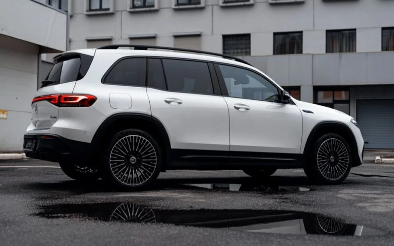 Mercedes-AMG представив електричний кросовер GT SUV з 1 169 к.с.